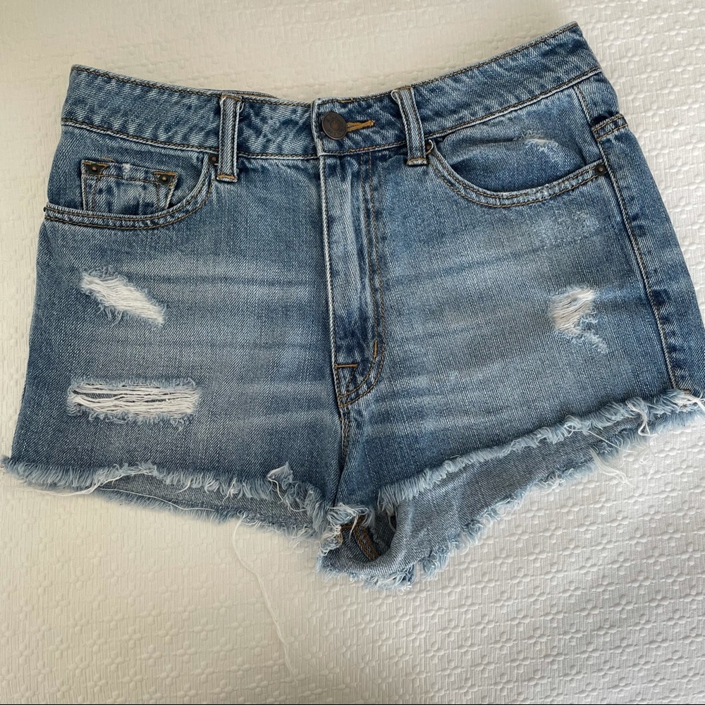 BDG Urban Outfitters high rise cheeky short
